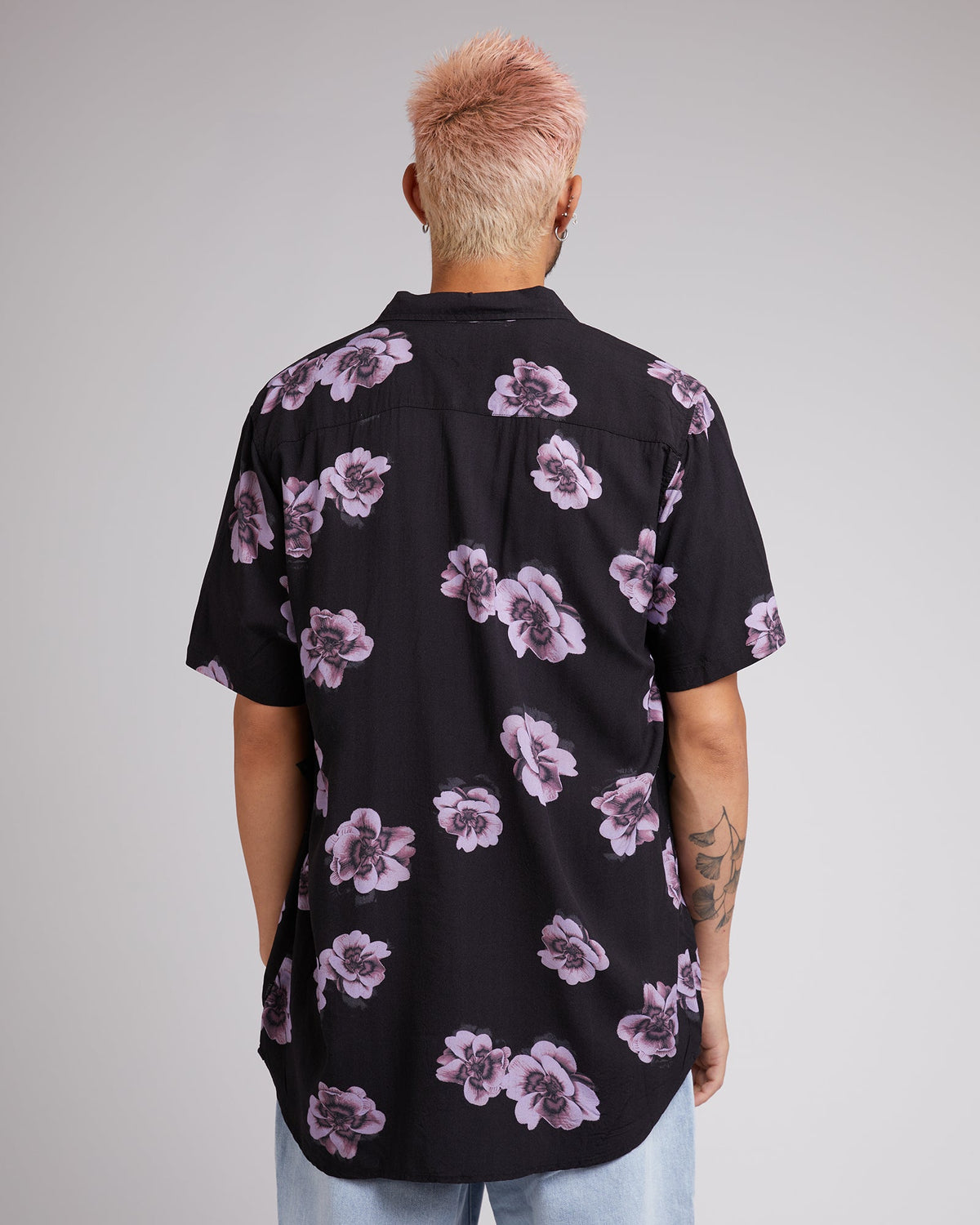Silent Theory-Eternal Ss Shirt Washed Black-Edge Clothing
