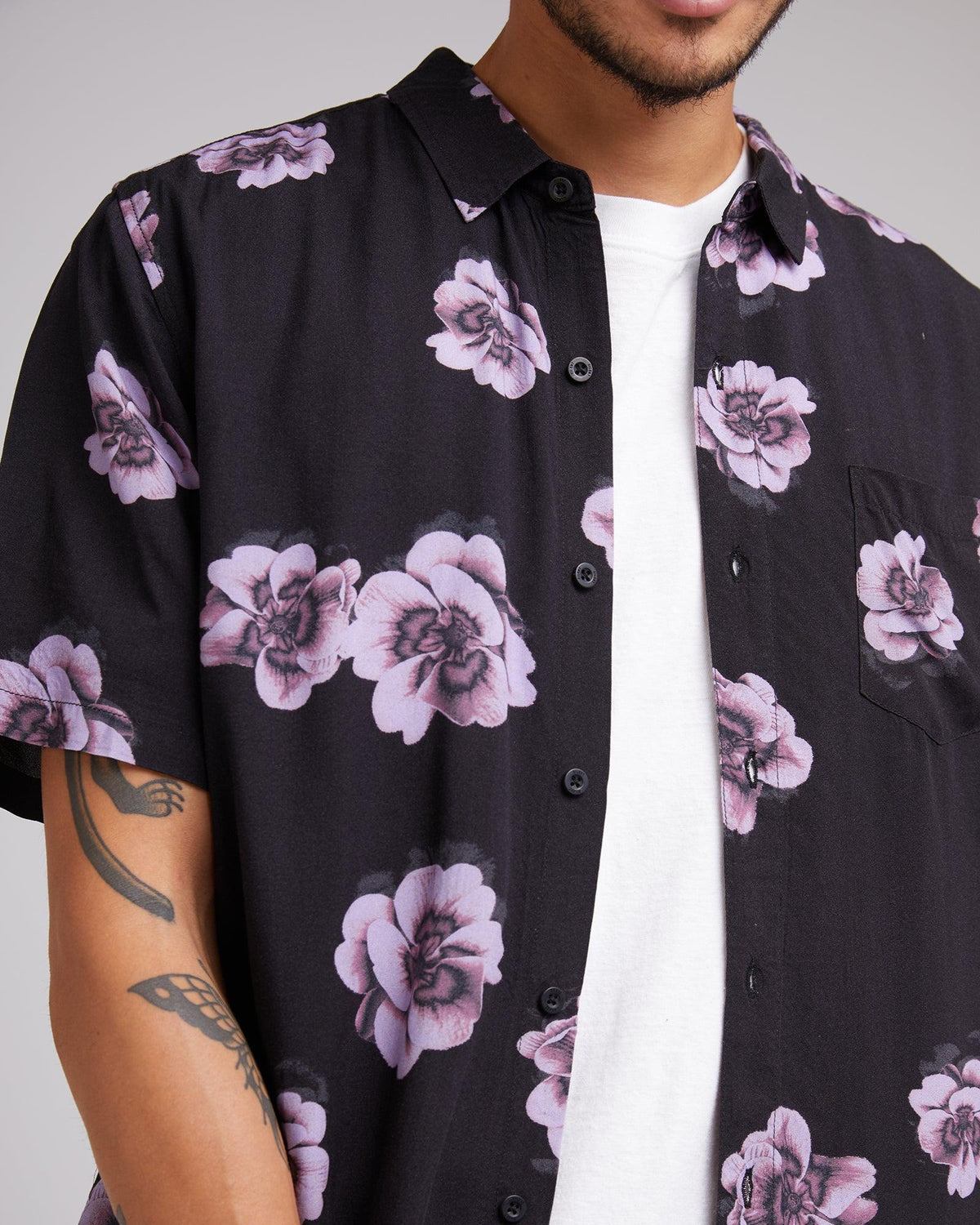 Silent Theory-Eternal Ss Shirt Washed Black-Edge Clothing