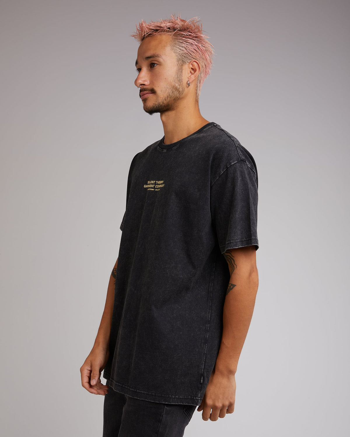 Silent Theory-Flora Tee Washed Black-Edge Clothing