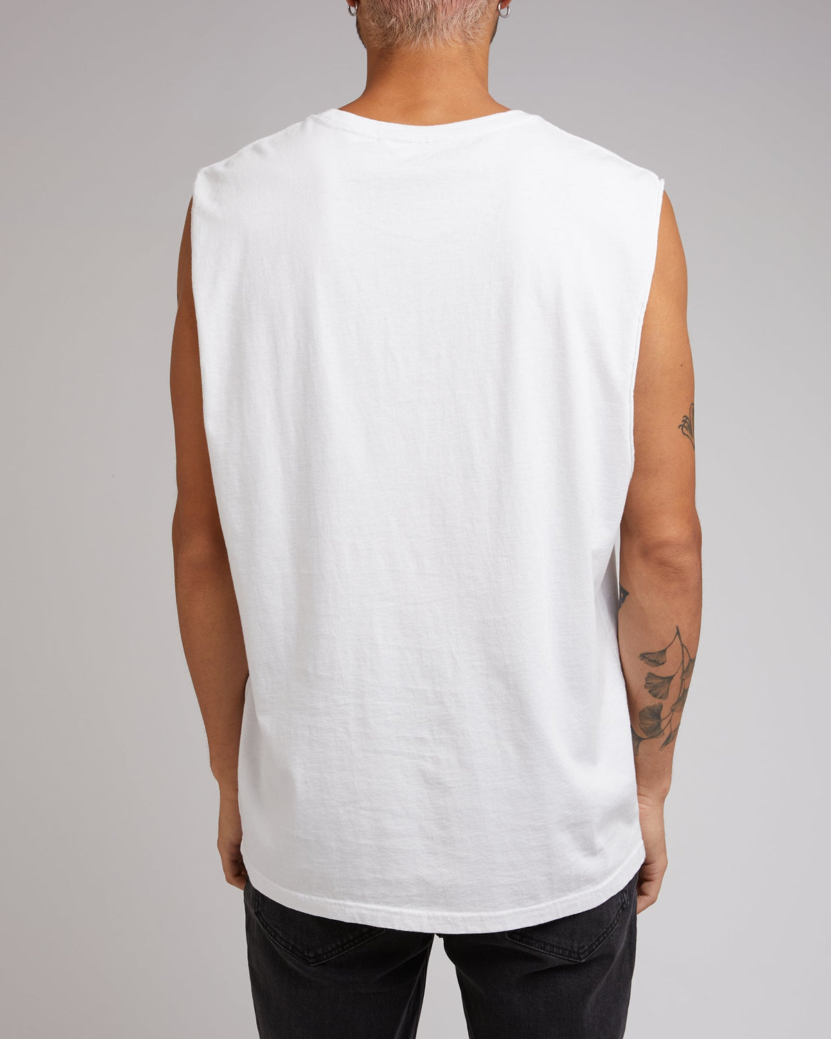 Silent Theory-Logo Muscle White-Edge Clothing