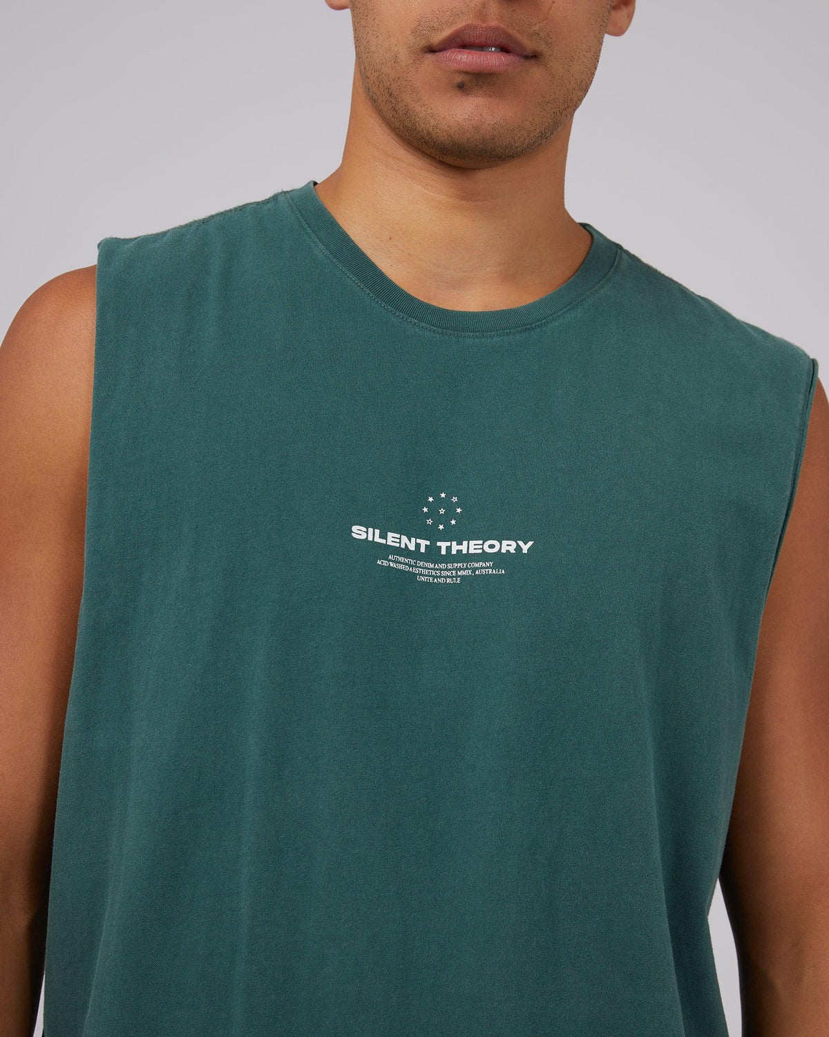 Silent Theory-Shredder Tail Muscle Forest Green-Edge Clothing