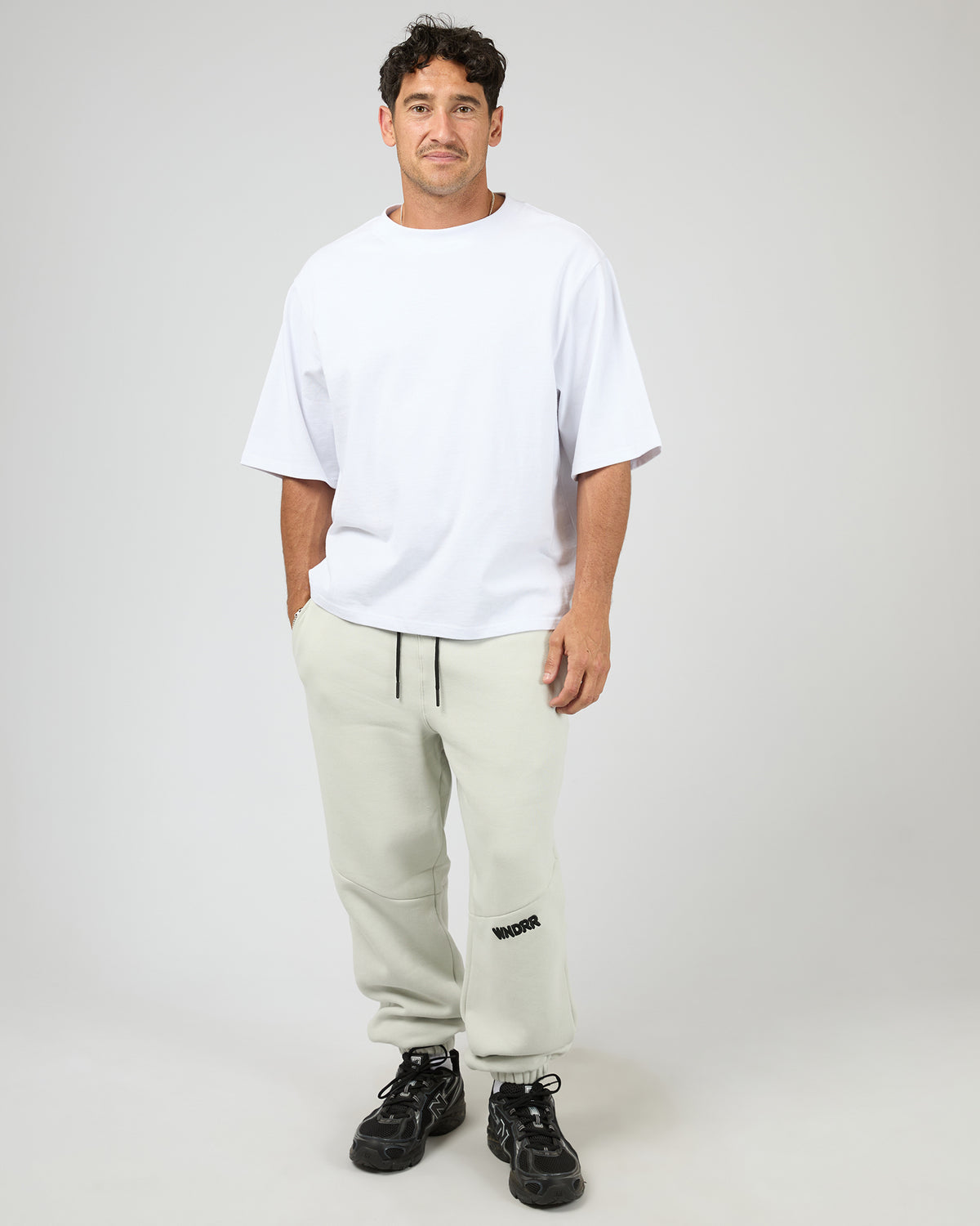 Halo Baggy Trackpant Oyster