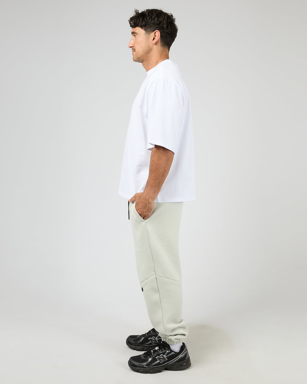 Halo Baggy Trackpant Oyster