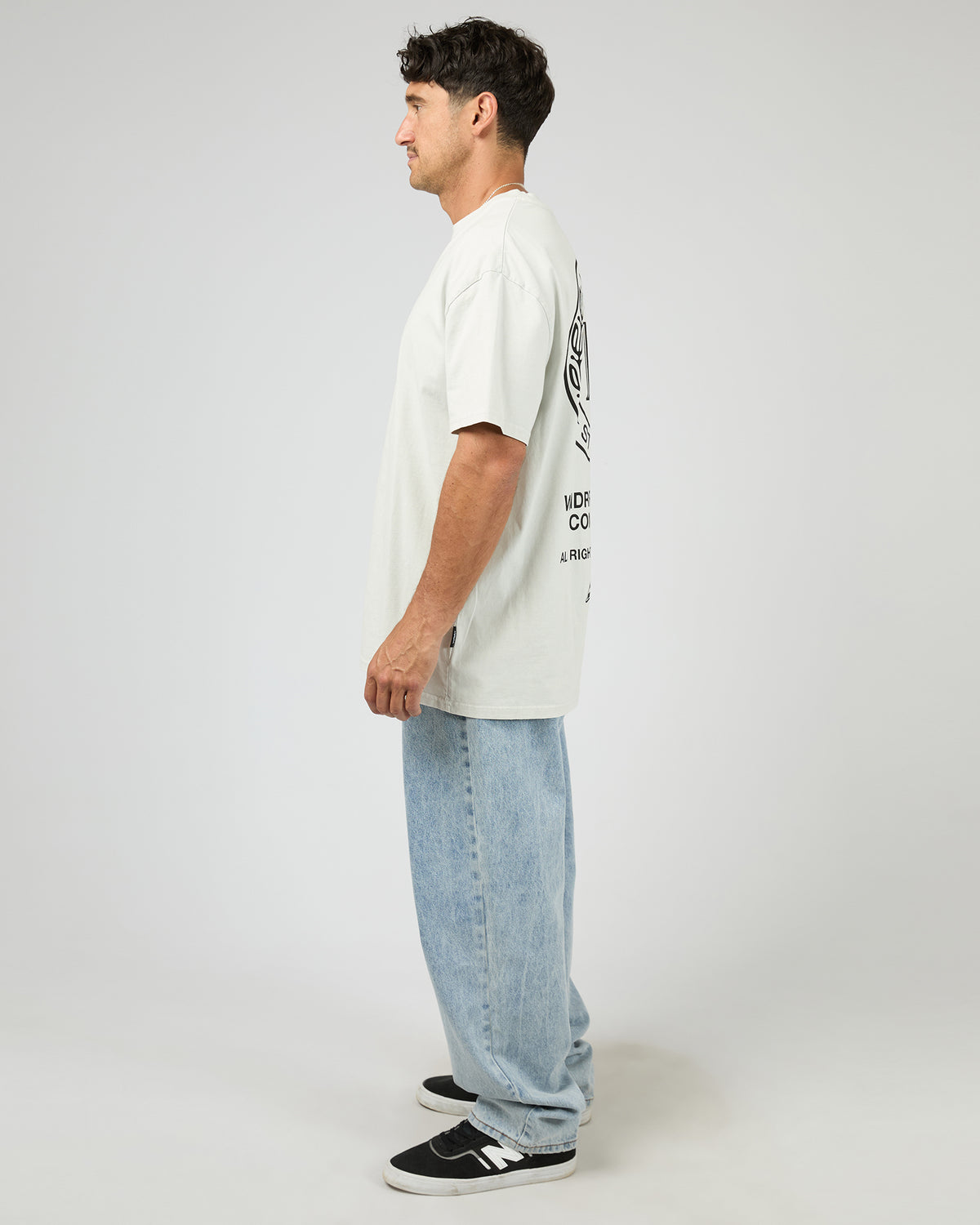 Velocity Box Fit Tee Oyster