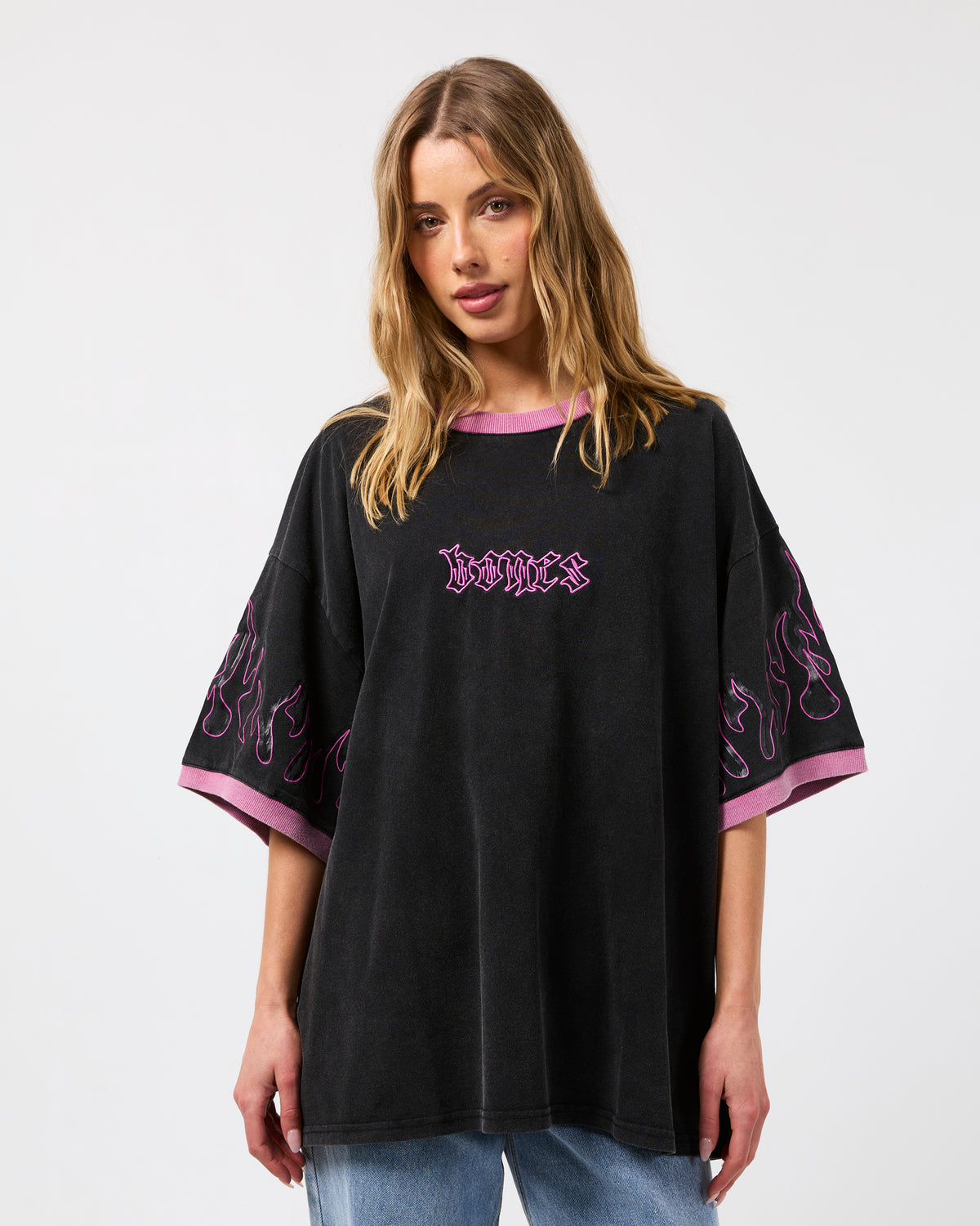 W_BBCTEE7552.WBLK_1_1789956480000
