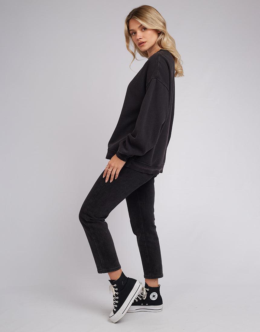 Silent Theory Ladies-Oversized Crew Washed Black-Edge Clothing