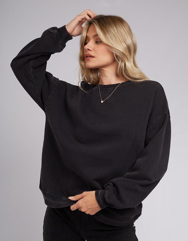 Silent Theory Ladies-Oversized Crew Washed Black-Edge Clothing